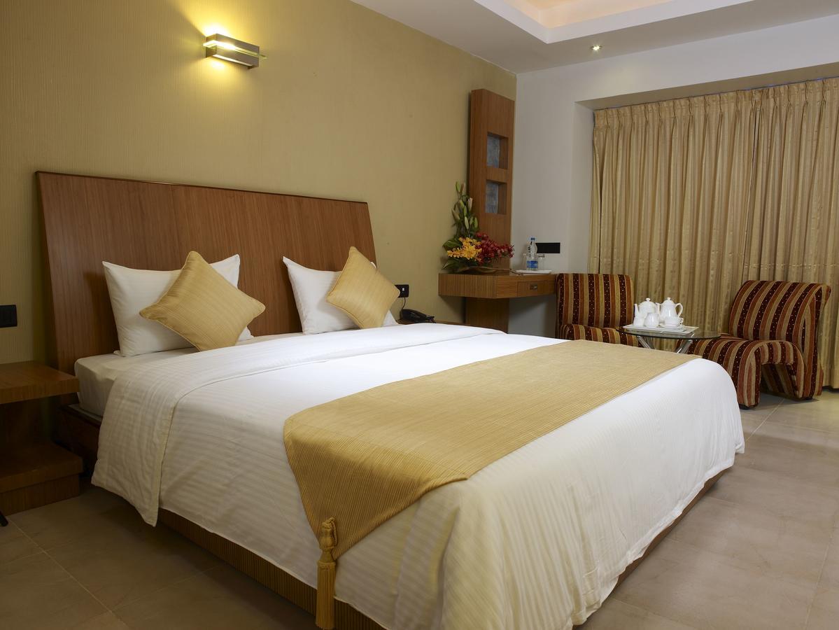 The Castello Residency Hotel Coimbatore Exterior photo