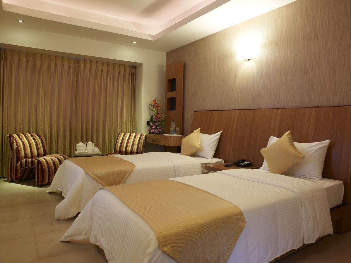 The Castello Residency Hotel Coimbatore Exterior photo